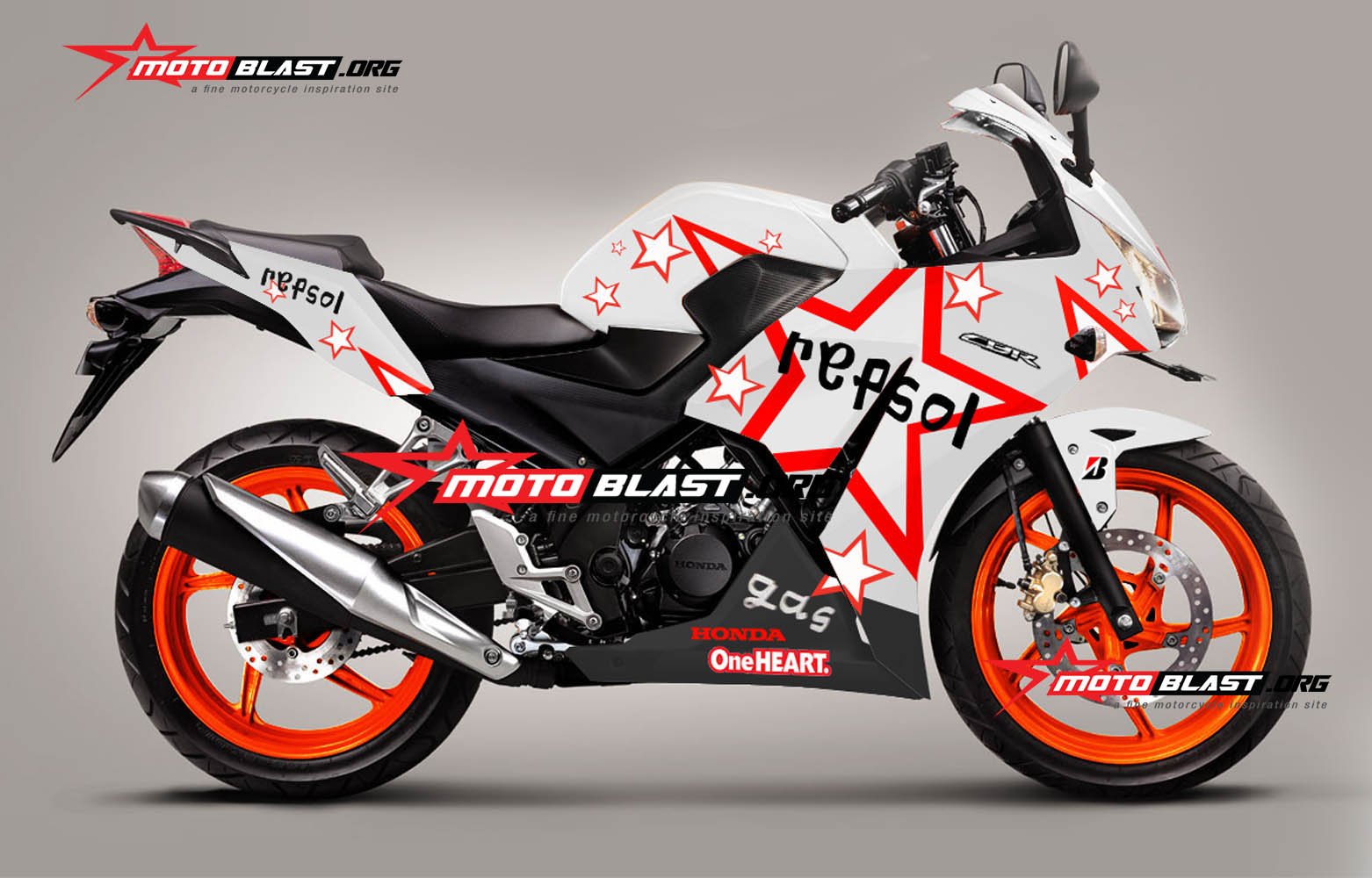 CS_Brochure Honda CBR 150R_(297x21cm )_DALAM_Gelap