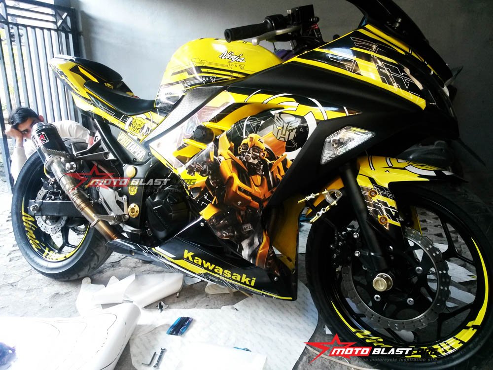 ninja-250r-fi-bumble-bee-motoblast-13