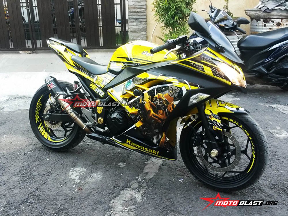 ninja-250r-fi-bumble-bee-motoblast-26