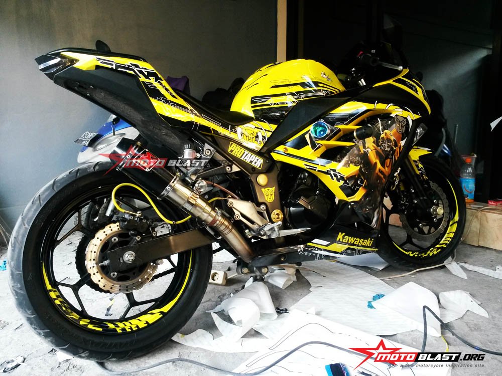 ninja-250r-fi-bumble-bee-motoblast-3