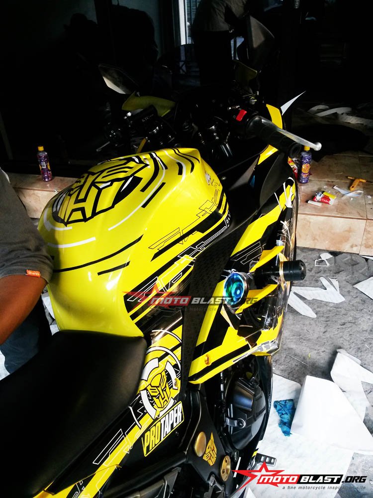 ninja-250r-fi-bumble-bee-motoblast-5