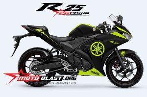 YAMAHAR25-BLACK-green2