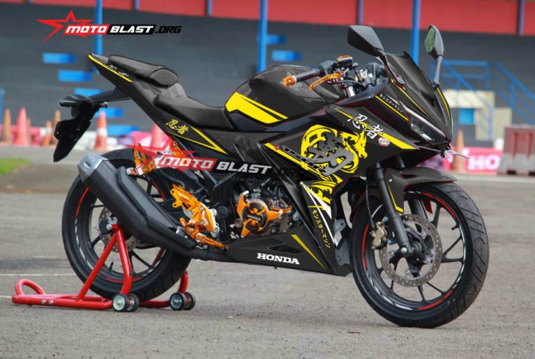 CBR150R BLACK KANJNI DRAGON
