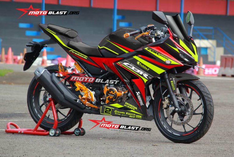 cbr150r-black-ducati-racing