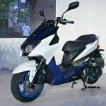 Yamaha FORCE 155 Mesin VVA, Ban 13″ Gambot, dek rata. siap jadi penantang Vario nih!