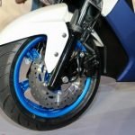 Yamaha FORCE 155 Mesin VVA, Ban 13″ Gambot, dek rata. siap jadi penantang Vario nih!