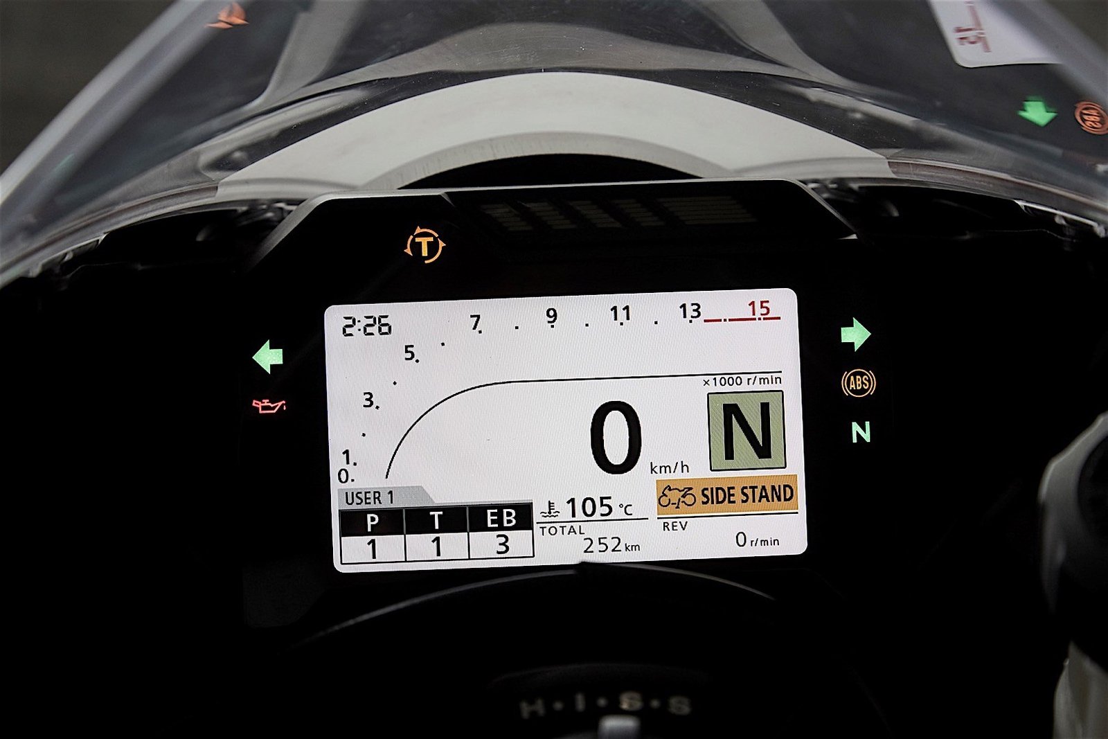 cbr1000rr-fireblade-detail-2017-3