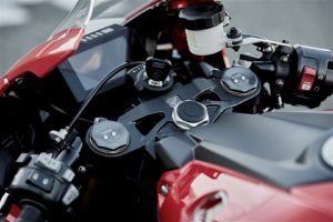 cbr1000rr-fireblade-detail-2017-4