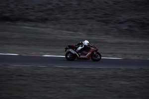 cbr1000rr-fireblade-detail-2017-8