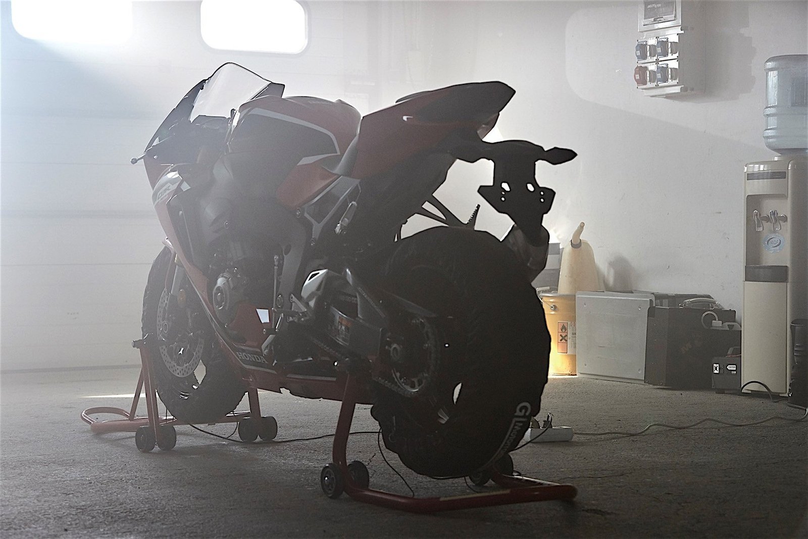 cbr1000rr-fireblade-detail-2017-9