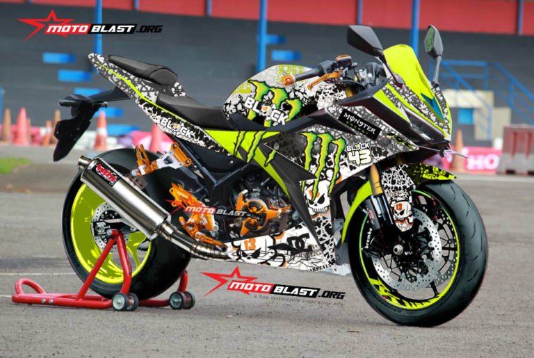 cbr150r-bigwhite-drift