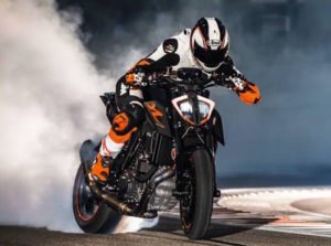 ktm-duke-series-2017-34
