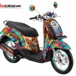 scoopy-tropical