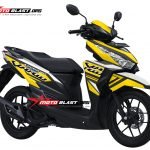 1-vario-150-white-yellow-sporty