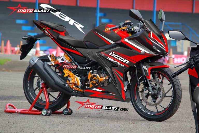 2-cbr150r-black-icon-red-2
