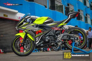 GSX-R150 - BLACK SPORTY