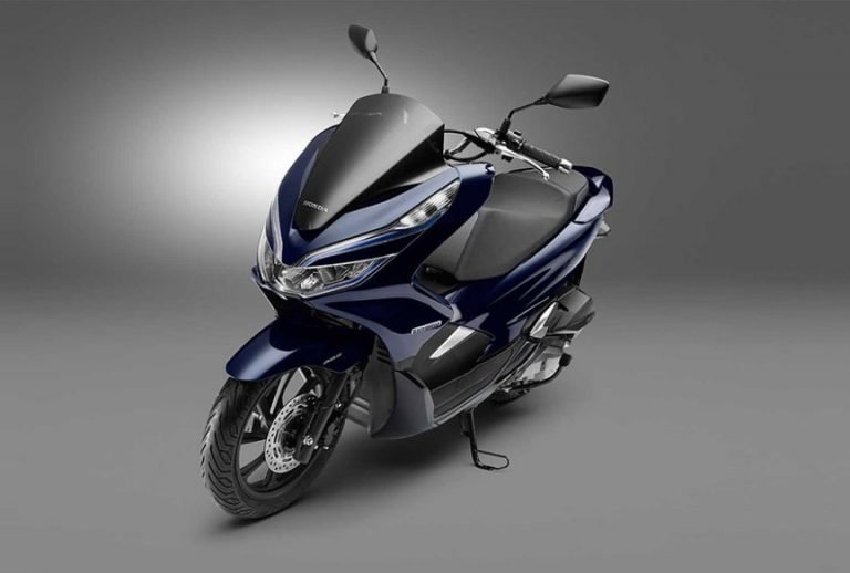 Honda-PCX-Hybrid-08