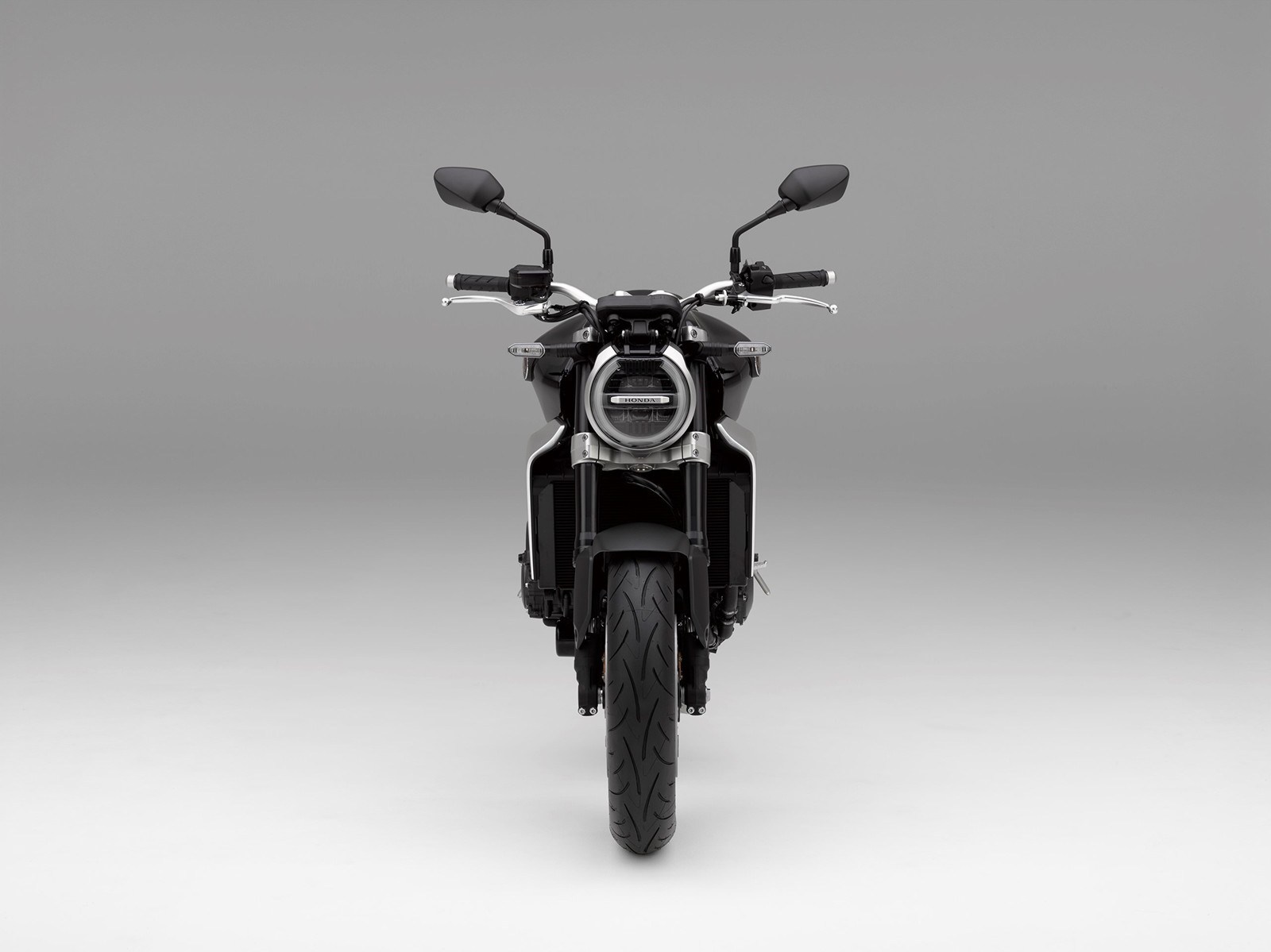 Honda CB1000R 2018 8 MOTOBLAST