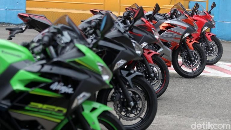 ninja 250-cbr250rr-r25-mana paling laris