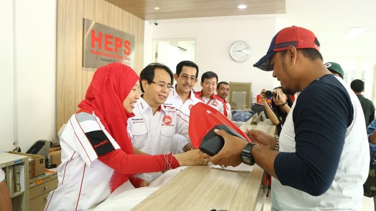 AHM_HARPELNAS.001.jpg