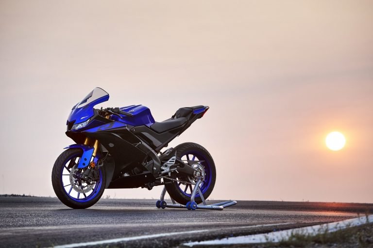 R125-2019-8