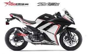 3 NINJA 250R FI MV AGUSTA-BLACK WHITE3