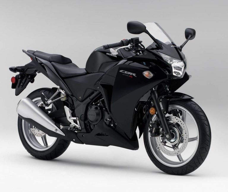 cbr-250-r-2011-black.jpg