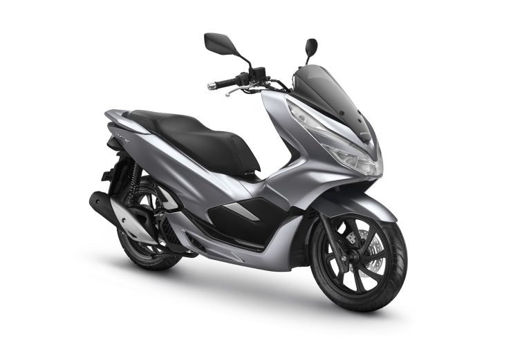 AHM_HondaPCXSophisticated Matte Silver.jpg