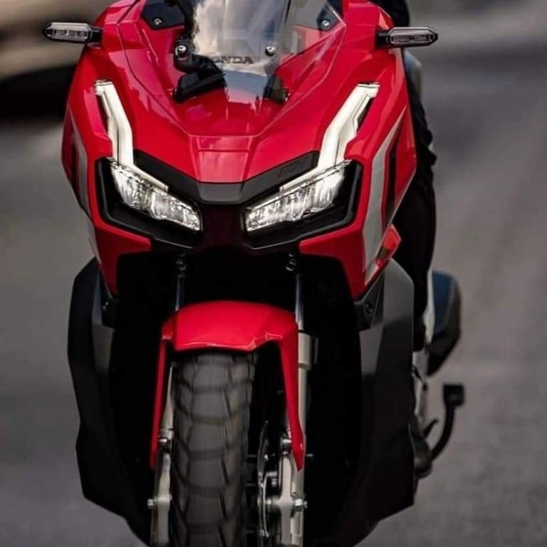 Honda-adv150-2 (1).jpg