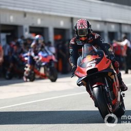 johann-zarco-red-bull-ktm-fact.jpg