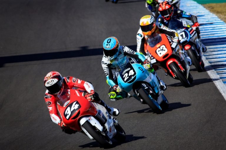 AHM_FIMCEV.JEREZ. Moto3. 02