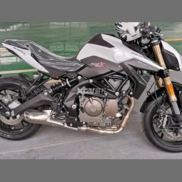 Benelli SRK600 01