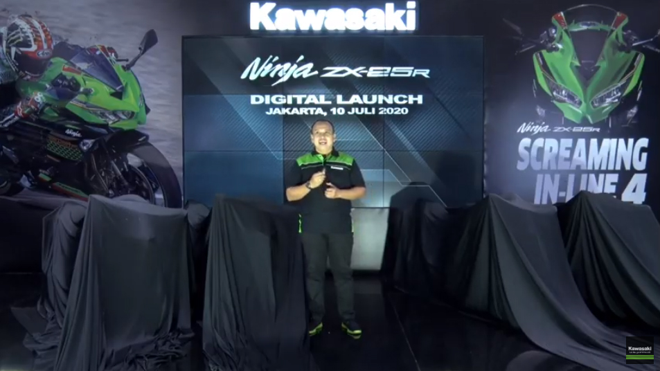 launching kawasaki zx25r