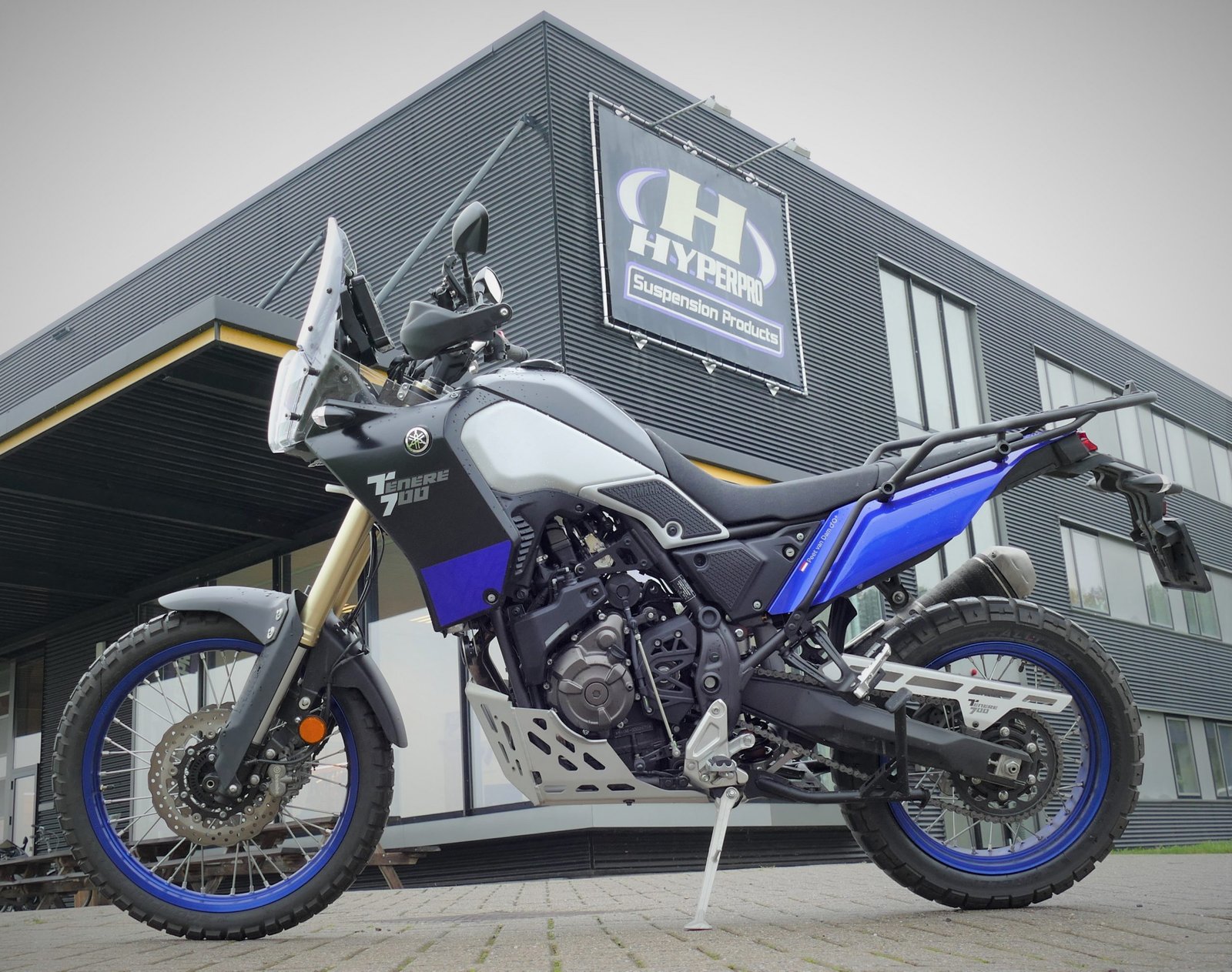 YAMAHA-T7-TENERE
