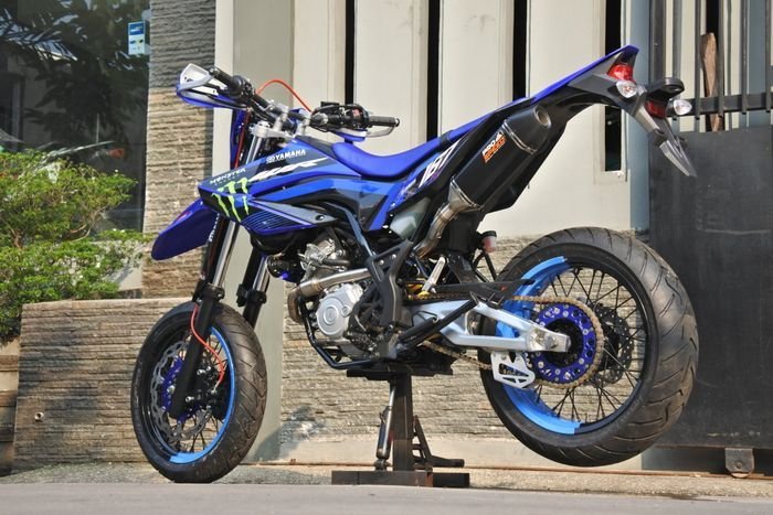 wr155 supermoto4