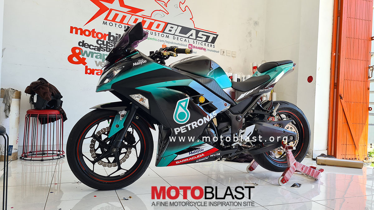 Begini Jika Ninja 250R Fi Orange jadi tema Petronas SRT - MOTOBLAST