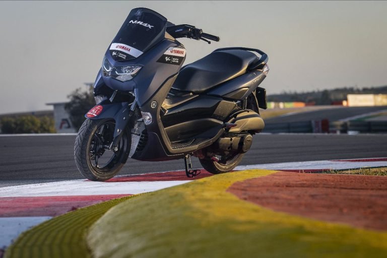 NMAX-motor-paddock-MotoGP-2021-1