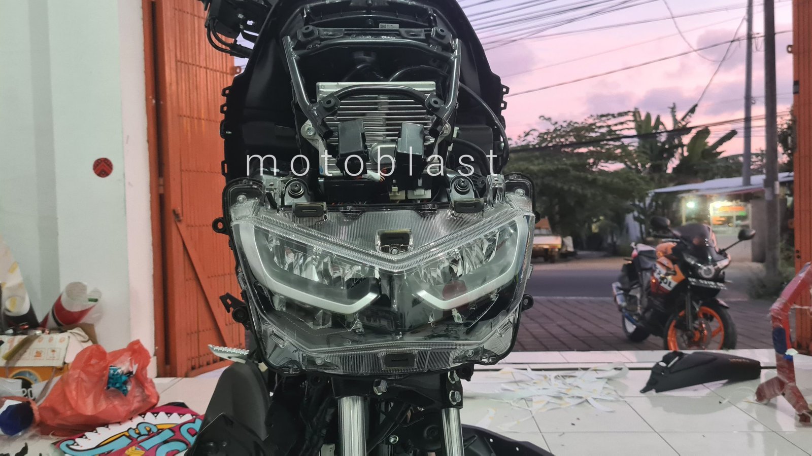 wujud wajah new nmax saat buka body3