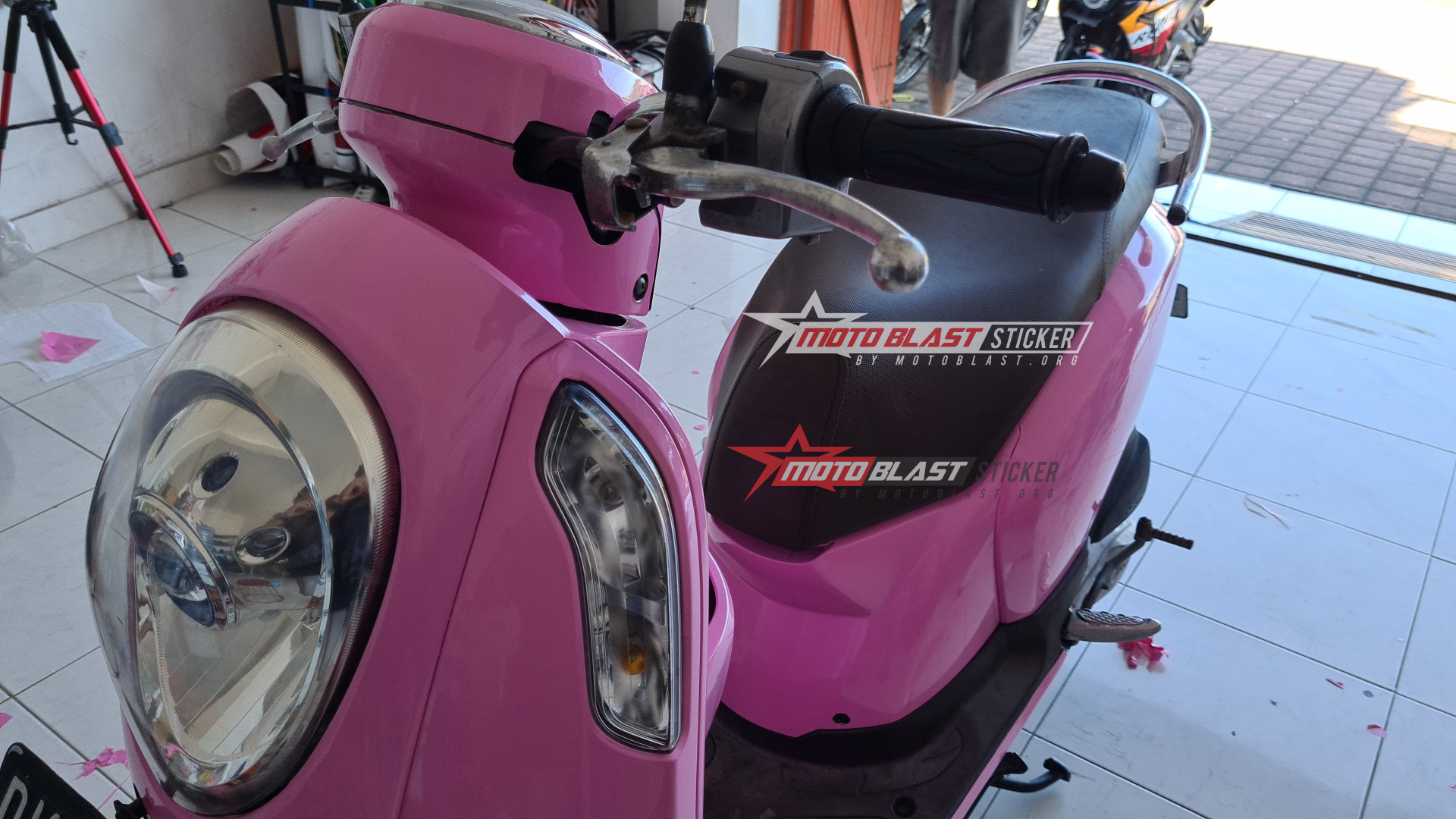 Keren nya Honda Scoopy full pink decal stiker, cewek banyak yang