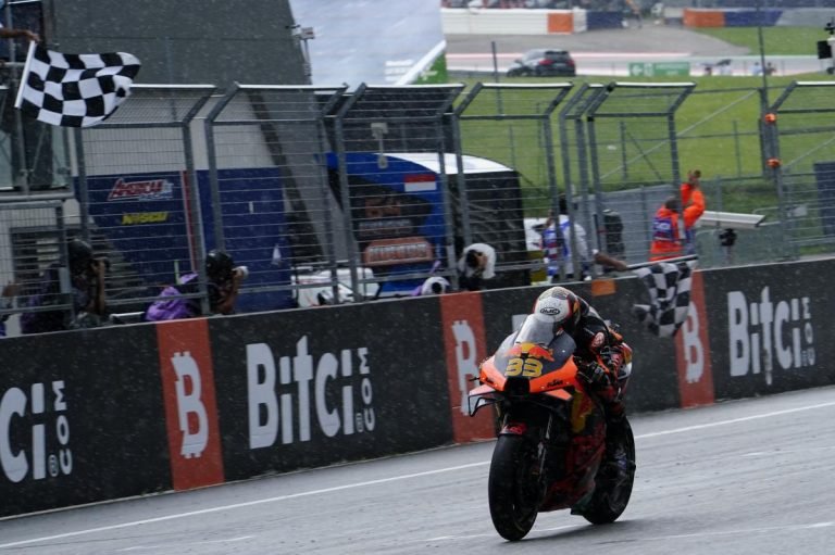 brad binder motogp austria 2021