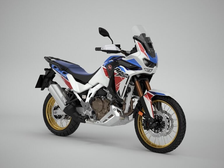 2022-CRF1100L-AfricaTwin_02