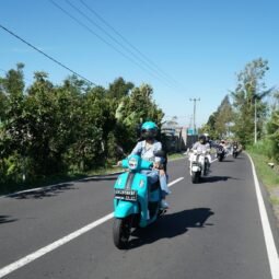 FAzzio Owners Touring (2)