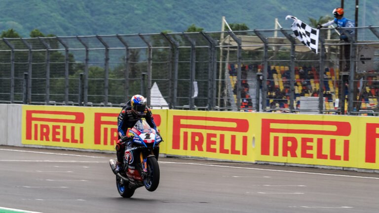 toprak wsbk mandalika race win 2